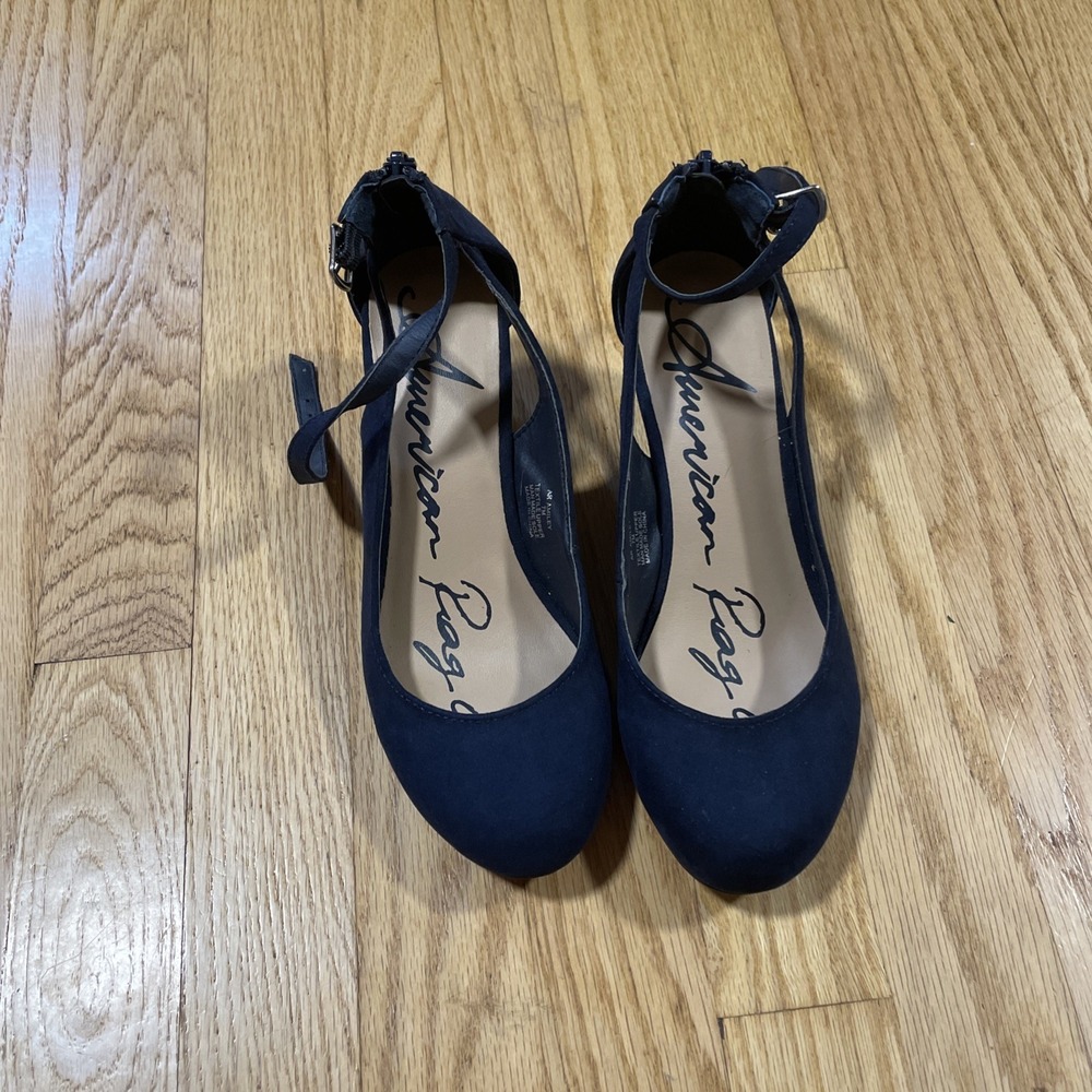 American Rag Women Amiley Strappy Blue Wedge size 7